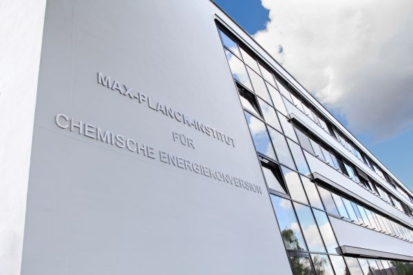 Kleine Forscher ganz groß - Schülerbesuch am Max-Planck-Institut für Chemische Energiekonversion